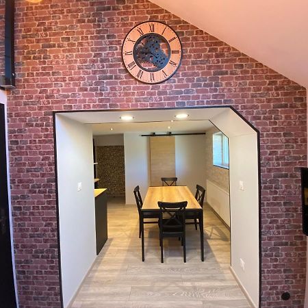 Logements Equipes A Onnaing Avec Espace Balneo En Option Proche Toyota, Autoroute Et Valenciennes Exterior foto