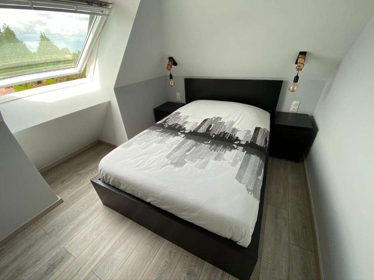 Logements Equipes A Onnaing Avec Espace Balneo En Option Proche Toyota, Autoroute Et Valenciennes Exterior foto