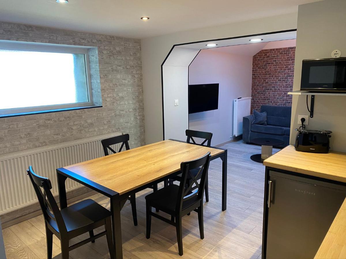 Logements Equipes A Onnaing Avec Espace Balneo En Option Proche Toyota, Autoroute Et Valenciennes Exterior foto