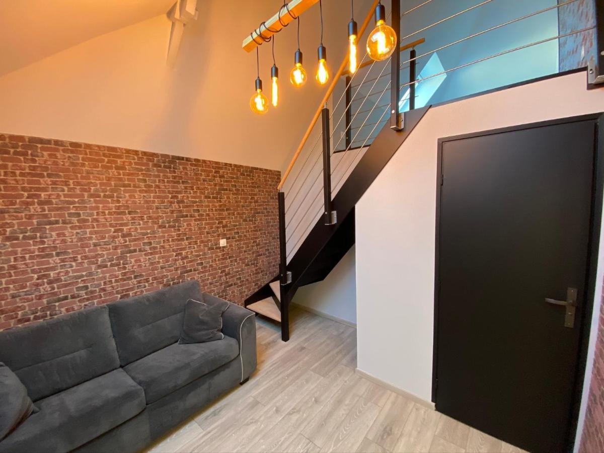 Logements Equipes A Onnaing Avec Espace Balneo En Option Proche Toyota, Autoroute Et Valenciennes Exterior foto