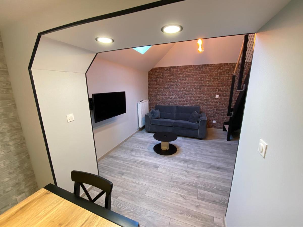 Logements Equipes A Onnaing Avec Espace Balneo En Option Proche Toyota, Autoroute Et Valenciennes Exterior foto