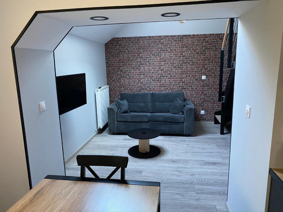 Logements Equipes A Onnaing Avec Espace Balneo En Option Proche Toyota, Autoroute Et Valenciennes Exterior foto