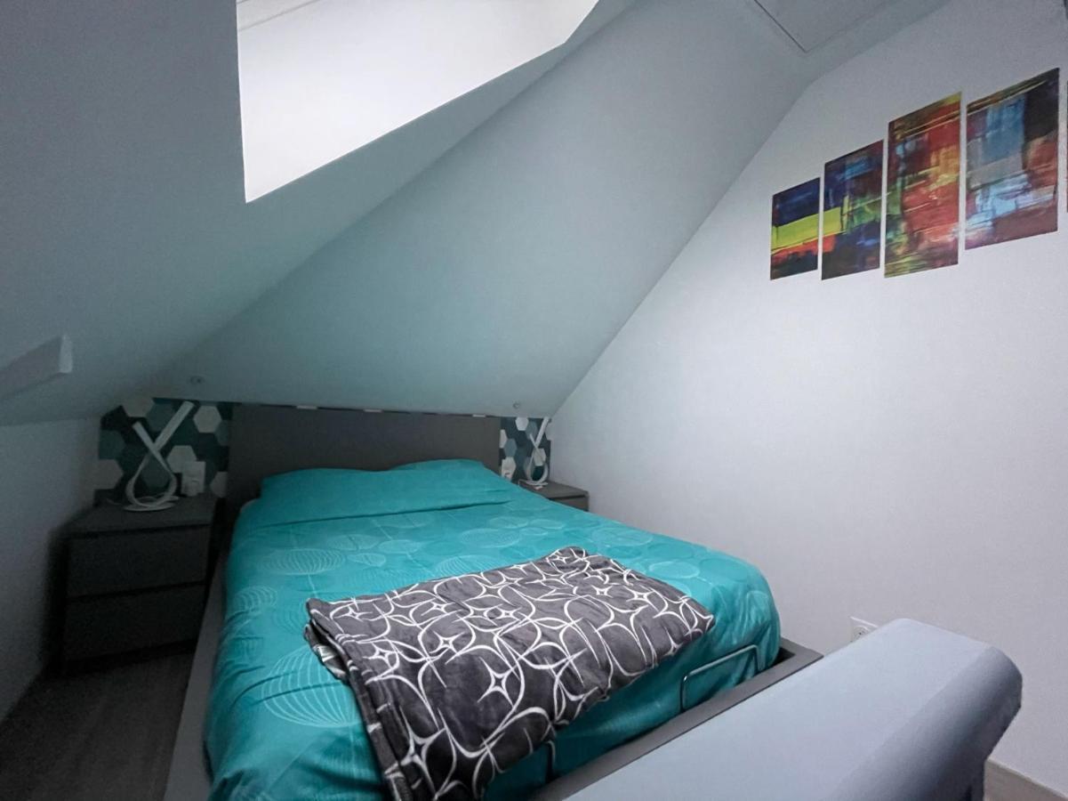 Logements Equipes A Onnaing Avec Espace Balneo En Option Proche Toyota, Autoroute Et Valenciennes Exterior foto