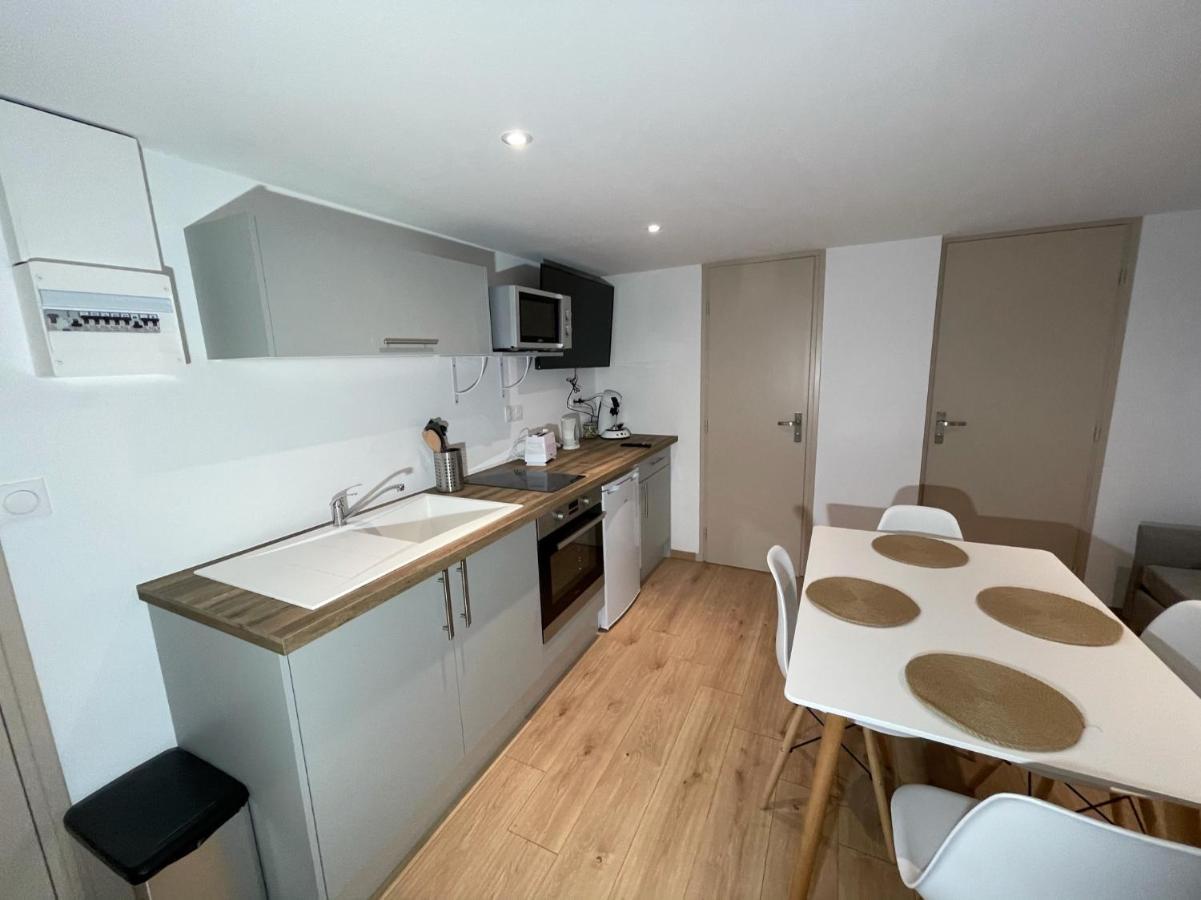 Logements Equipes A Onnaing Avec Espace Balneo En Option Proche Toyota, Autoroute Et Valenciennes Exterior foto